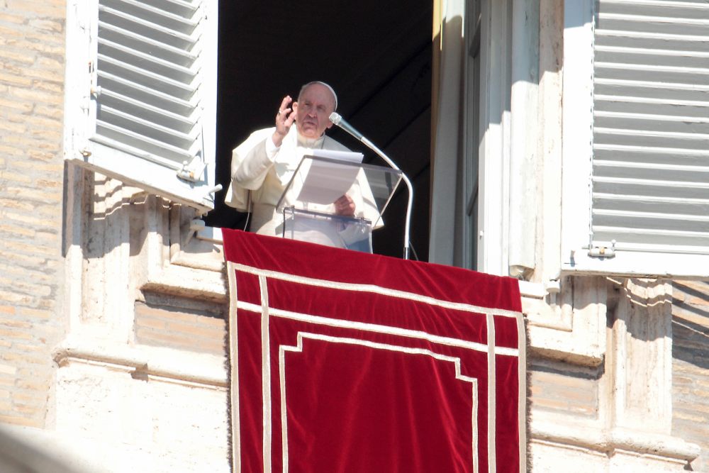 El Papa Otorga Por Primera Vez A Mujeres El Ministerio De Lectoras