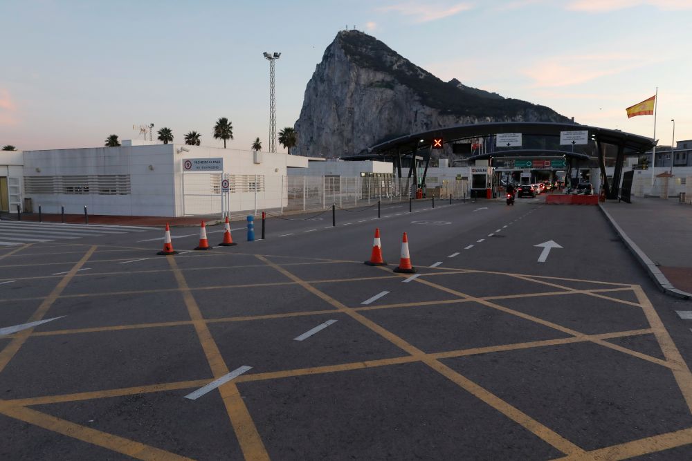 Gibraltar será una frontera exterior salvo para los trabajadores si no hay acuerdo con Reino Unido