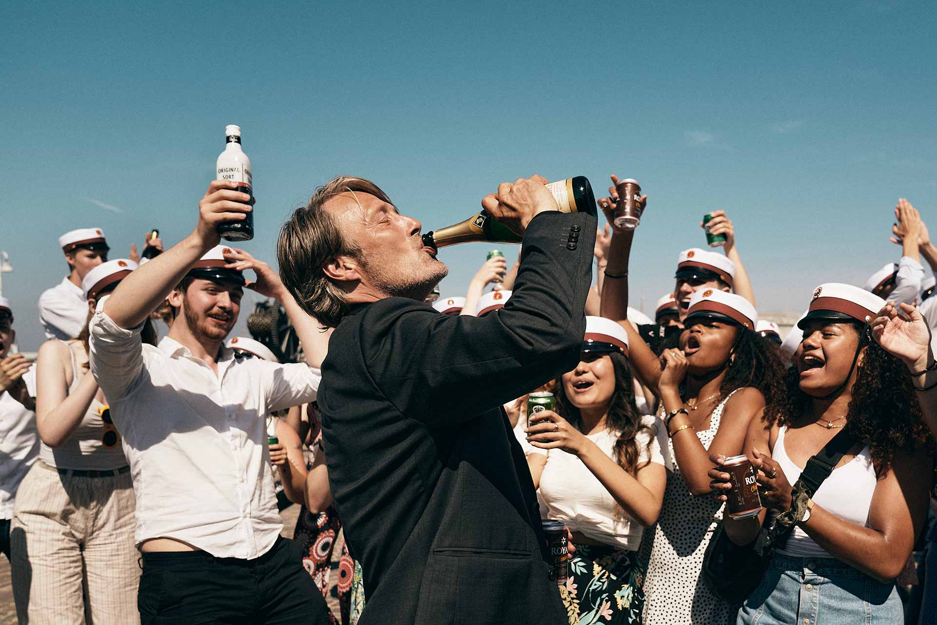 Mads Mikkelsen: «'Otra ronda' no trata sobre el alcohol, sino que celebra la vida»