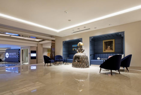 Vuelve la vida de hotel a Madrid: el Hyatt Regency Hesperia reabre sus puertas