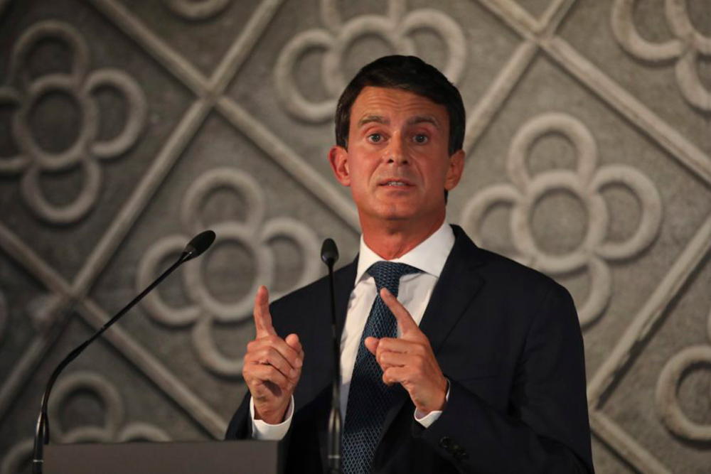 Manuel Valls renuncia al acta de concejal en el Ayuntamiento de Barcelona