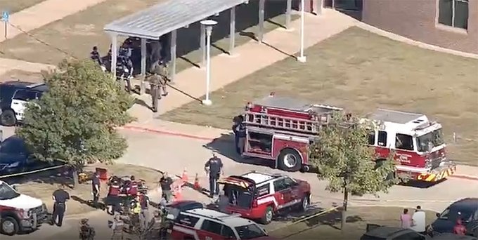 Varios heridos en un tiroteo en una escuela de secundaria de EEUU