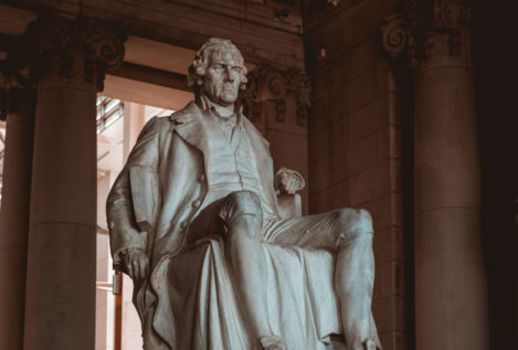 Nueva York retira una estatua de Thomas Jefferson por su pasado racista