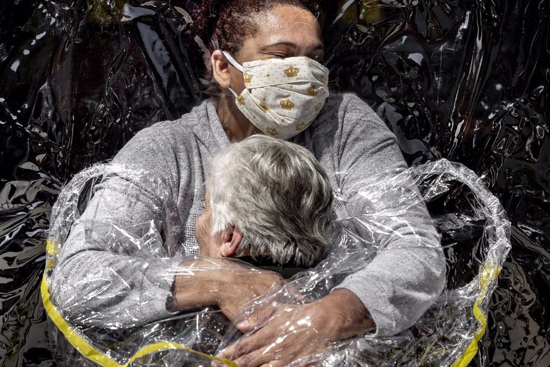 World Press Photo 2021 premia la imagen «esperanzadora» de la pandemia