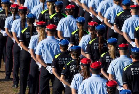 Los policías autonómicos se jubilarán cinco años antes y cobrarán 600 euros más de pensión que un guardia civil