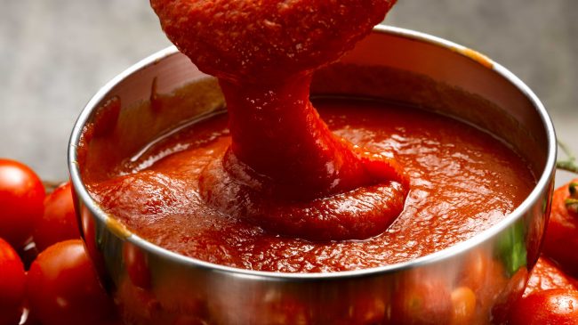 Salsa de tomate frito: receta y consejos para su preparación y conservación