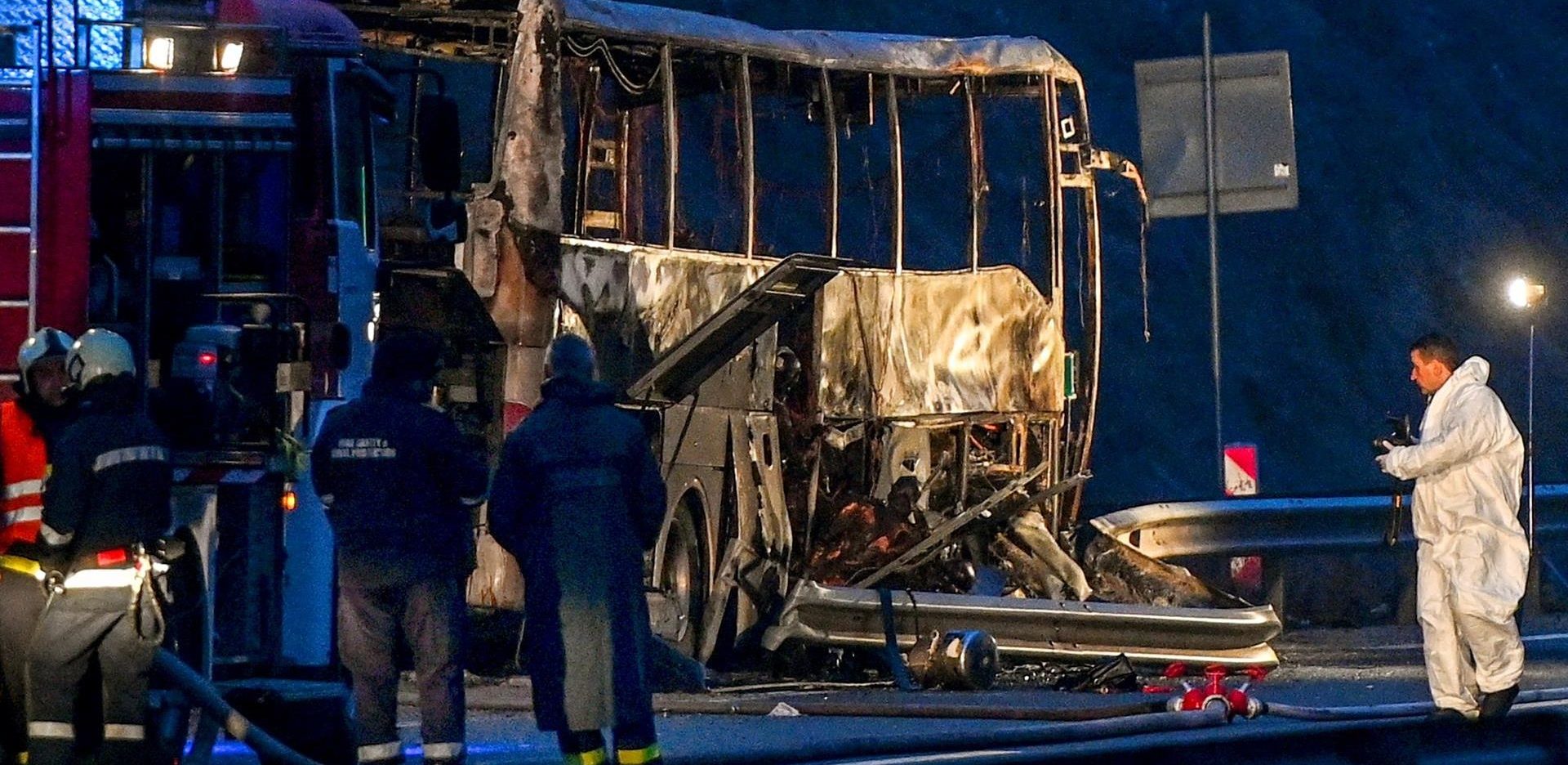 Tragedia en Bulgaria: 45 muertos, entre ellos varios niños, en el incendio de un autobús