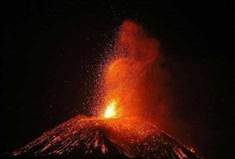 Se cumplen dos meses con el volcán Cumbre Vieja en erupción