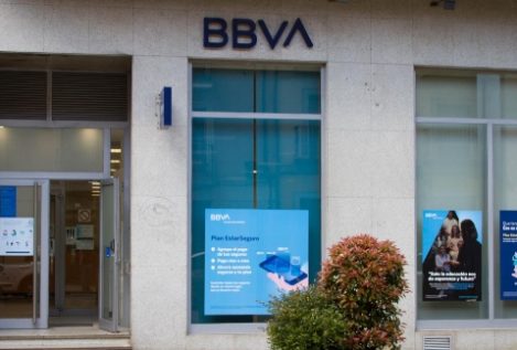 La banca abre oficinas en Albacete y Cuenca en plena ola de cierres masivos