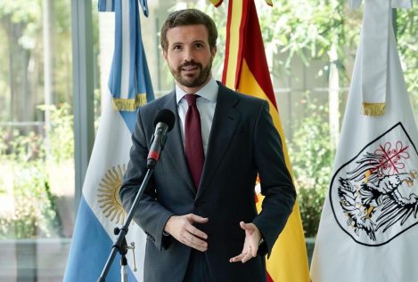 Casado baraja una «gran coalición» con el PSOE si gana las próximas elecciones