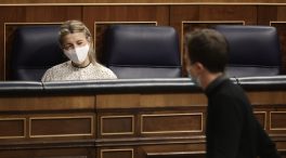 Yolanda Díaz resucita el relato de la «transversalidad» para torpedear a Errejón