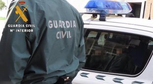 La Guardia Civil registra el Ayuntamiento de San Martín de Valdeiglesias (Madrid) y detiene a la exalcaldesa