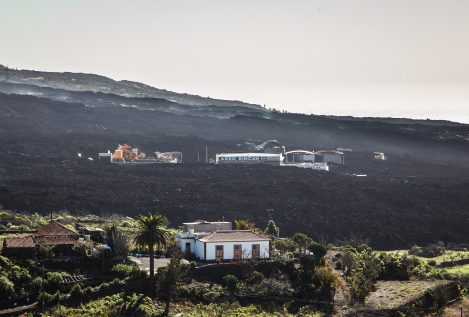 Canarias reduce la zona de exclusión en La Palma y autoriza más realojos