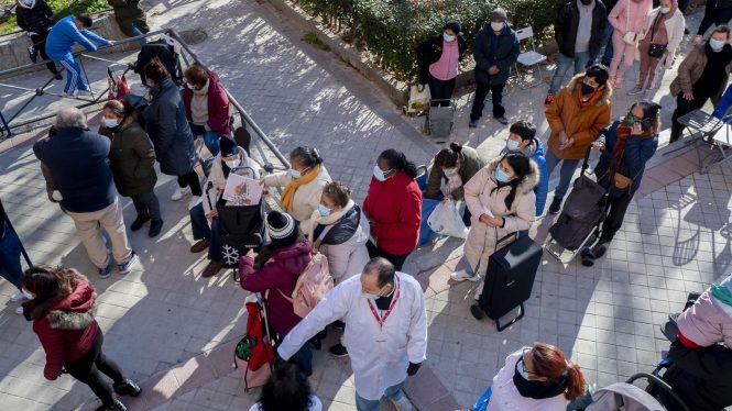 Más de 563.000 hogares españoles vivían sin ingresos el cuarto trimestre de 2021
