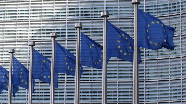 España respalda a Bruselas en la adopción en 2023 de un tipo mínimo del 15% para empresas