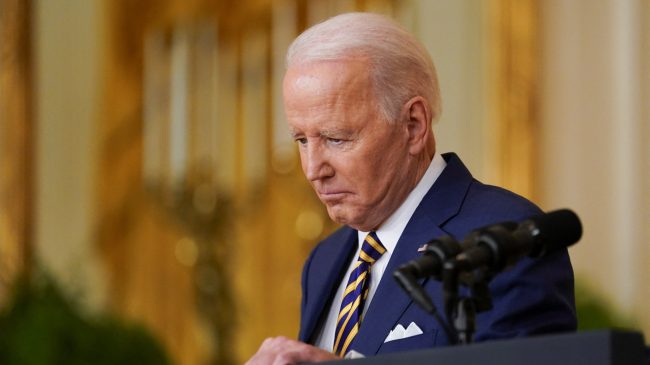 Biden amenaza a Putin con «desastrosas consecuencias» si invade Ucrania