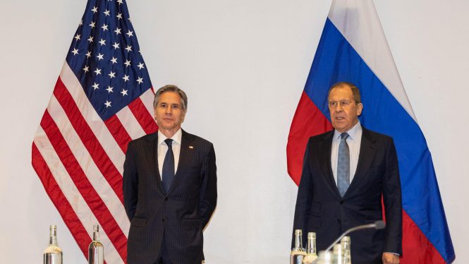 Los ministros de Exteriores de EEUU y Rusia se citan este viernes en plena tensión por Ucrania