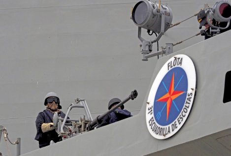 Podemos y otros cinco partidos rechazan el envío de tropas españolas al Mar Negro