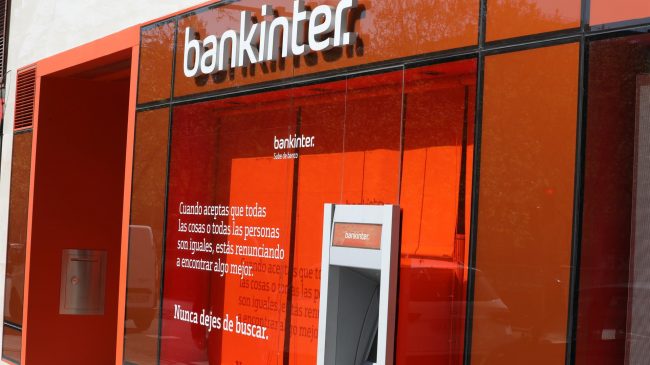 Bankinter gana 1.333,1 millones en 2021, incluyendo la plusvalía por la operación de Línea Directa