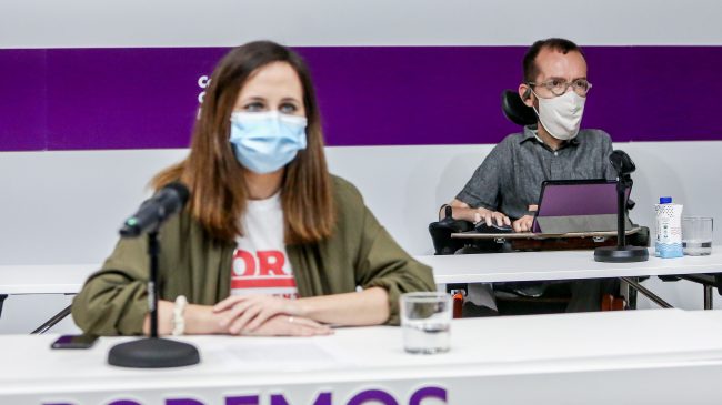 El juez del 'caso Neurona' pone en duda los informes periciales aportados por Podemos