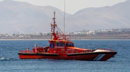 Salvamento Marítimo rescata 51 inmigrantes cerca de Lanzarote