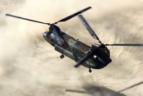 Indra dotará a los Chinook CH-47F del Ejército de sistemas de defensa electrónica de nueva generación