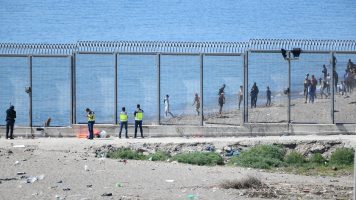 Interior niega subvenciones a entidades de Marruecos en 2021 como respuesta a la crisis migratoria de Ceuta