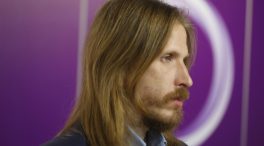 El candidato de Podemos pasa de León a Valladolid para salvar al menos un escaño el 13-F