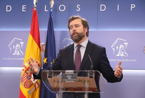 Vox evita ahondar en la crisis de PP: su objetivo es desbancar a Sánchez