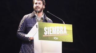 Vox pone el foco de la campaña de Andalucía en el Campo de Gibraltar