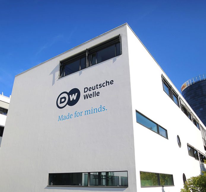 Rusia prohíbe la cadena alemana Deutsche Welle en respuesta al veto del canal RT en Alemania