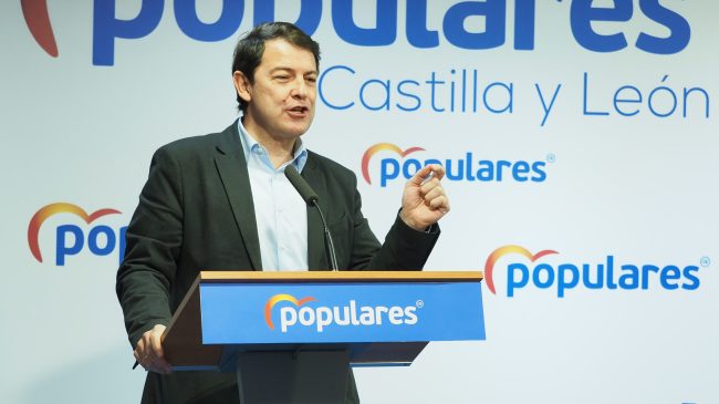 Pedro Sánchez se ofrece a pactar con el PP en Castilla y León si abjura de Vox