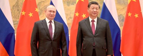 El sector financiero chino da muestra de discrepancias con Rusia por la guerra