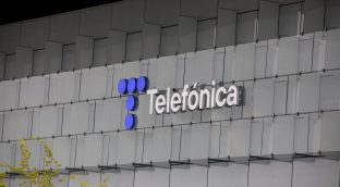 El regulador brasileño aprueba la compra de los activos de Oi por Telefónica, TIM y Claro