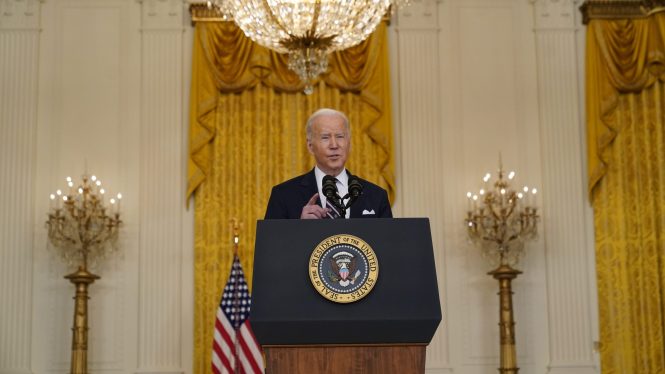Biden advierte a Putin de que «pagará las consecuencias» de atacar Ucrania