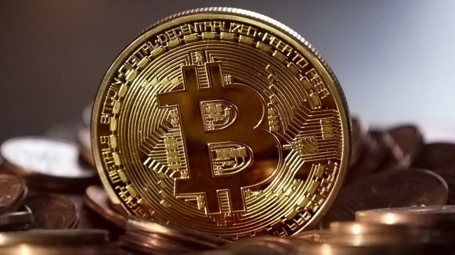 El bitcoin sube con fuerza y supera los 39.400 euros