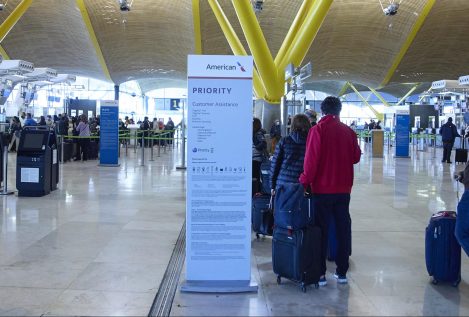 Los viajeros que entren a España con un antígenos deben hacérselo, desde hoy, 24 horas antes