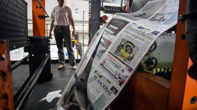 La Justicia venezolana entrega la sede del diario 'El Nacional' al número dos del chavismo