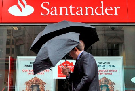El Santander sigue a BBVA y ofrecerá en otoño criptomonedas por primera vez a sus clientes