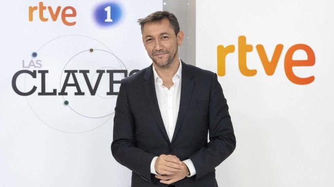 'Las claves' de Javier Ruiz, en la cuerda floja tras ser el peor estreno de TVE en la era Tornero