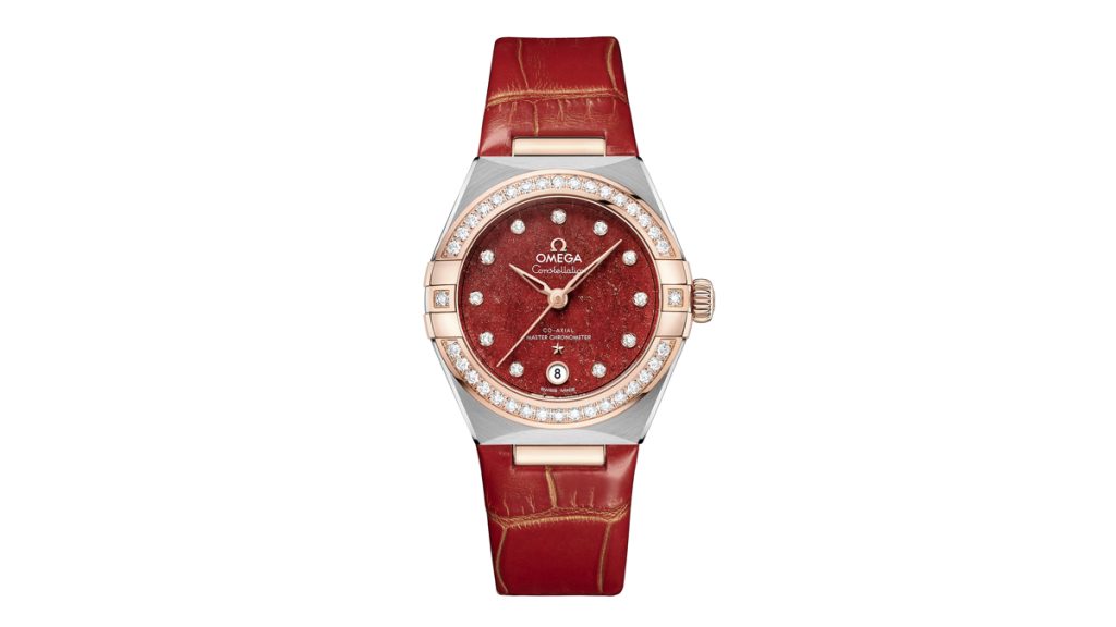 Reloj exclusivo en tonos rojos de la firma Omega (PVP: 13.200€)