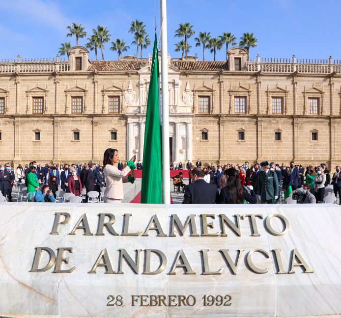 Famosos andaluces celebran el Día de Andalucía