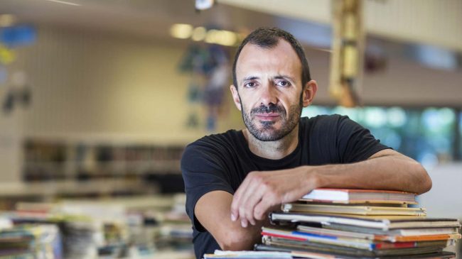 Isaac Rosa gana el Premio Biblioteca Breve 2022 con la novela 'Lugar seguro'