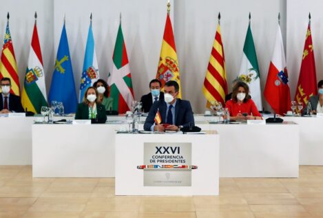 Sánchez anuncia una rebaja de impuestos a los sectores afectados por la guerra