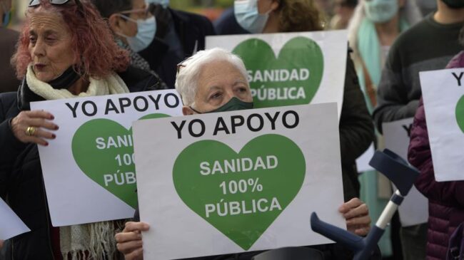 La Atención Primaria clama en toda España: «Menos armas y más sanidad»