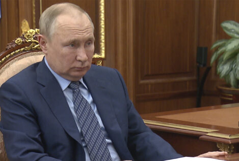 Putin lanza un ultimátum a Occidente: cortará el gas a los países que no paguen en rublos