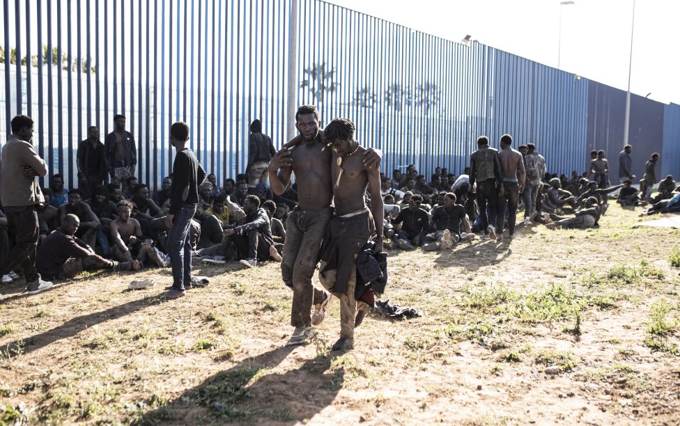 Más de 2.500 migrantes intentan entrar en Melilla