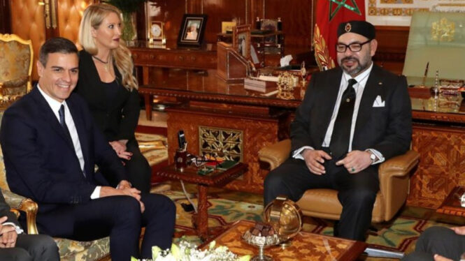Mohamed VI desespera a Moncloa: Sánchez viajará a Marruecos sin tener la cita confirmada
