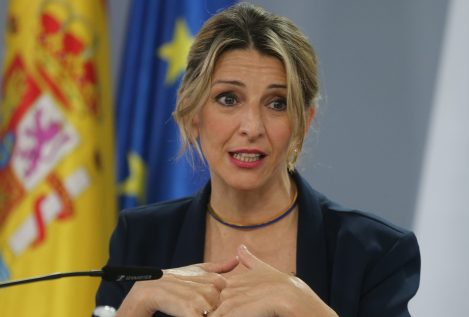Yolanda Díaz amenaza a Podemos con dejarse querer por el PSOE si torpedean su proyecto