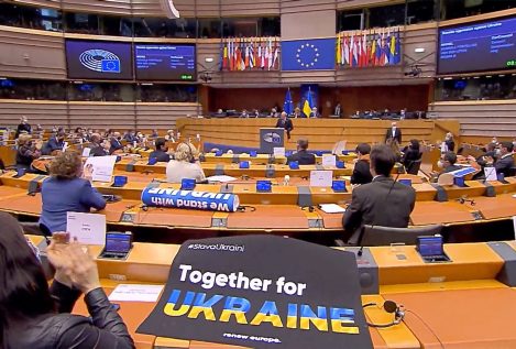 Podemos, IU y Bildu se oponen en la Eurocámara a iniciar la adhesión de Ucrania